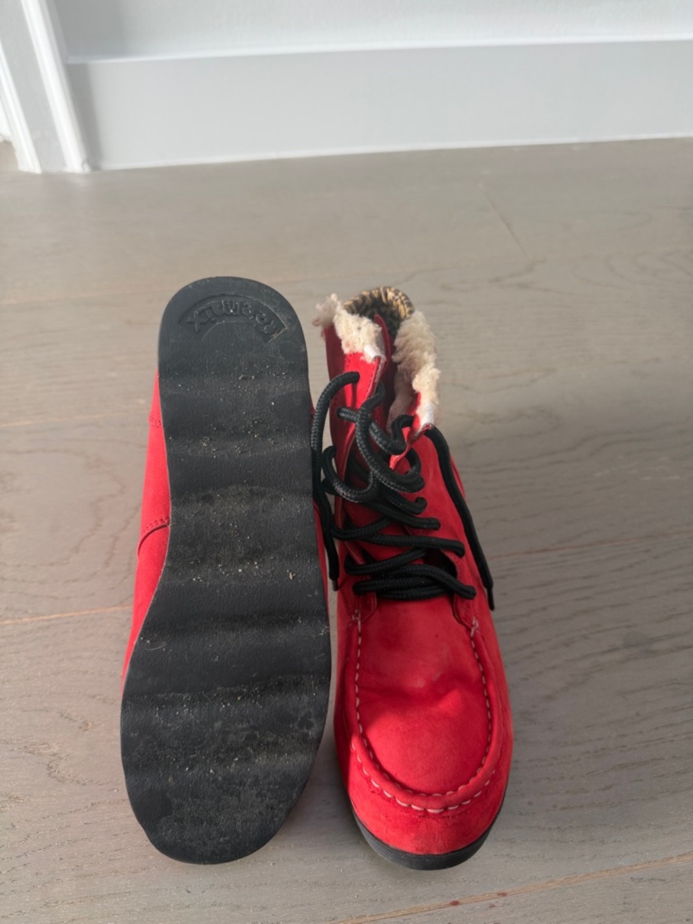 red boots - Picture 2 of 3